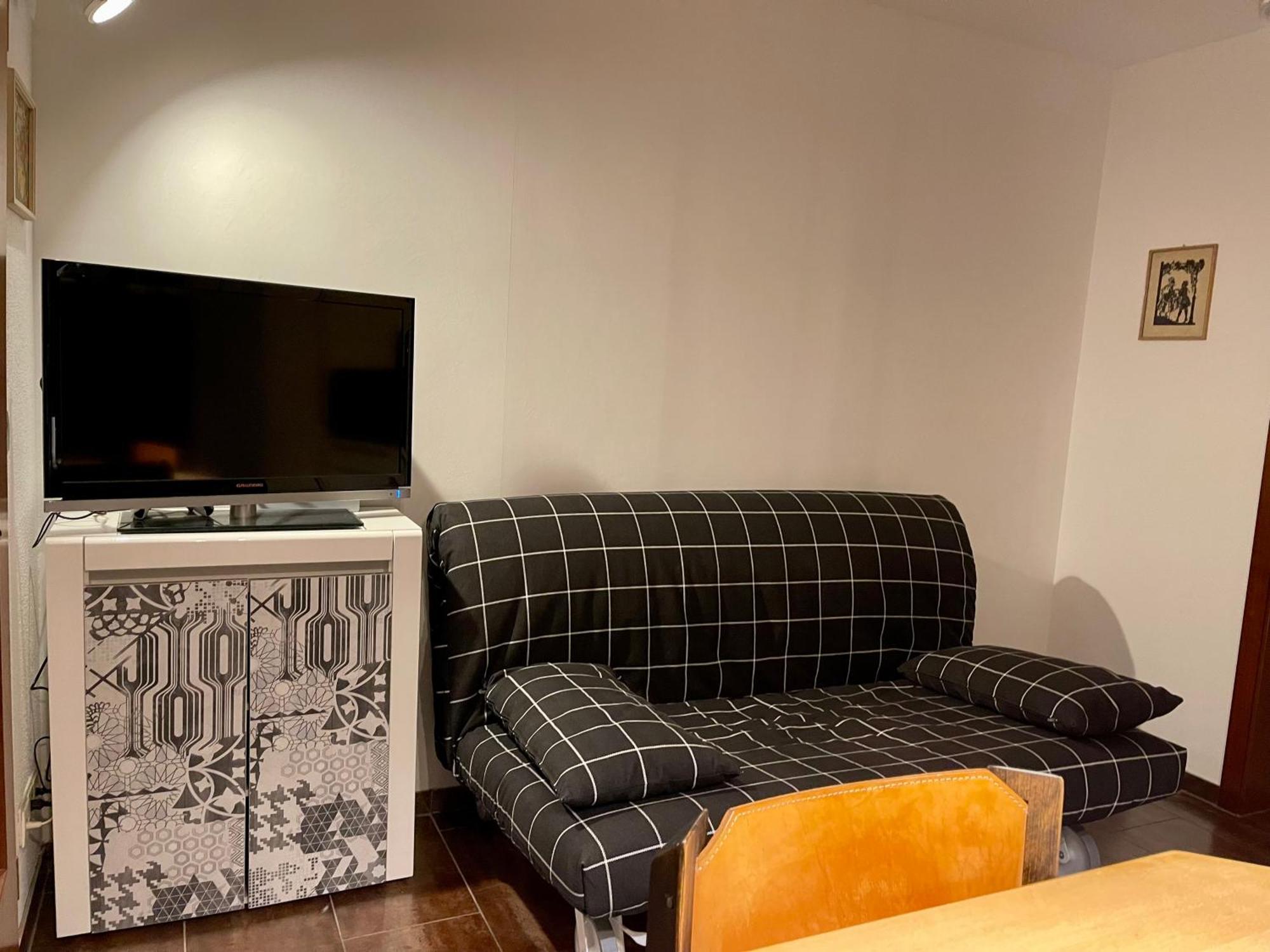 Wunderschoenes 2 Zimmer Apartment Zentrum Goldstadt Pforzheim Exteriör bild