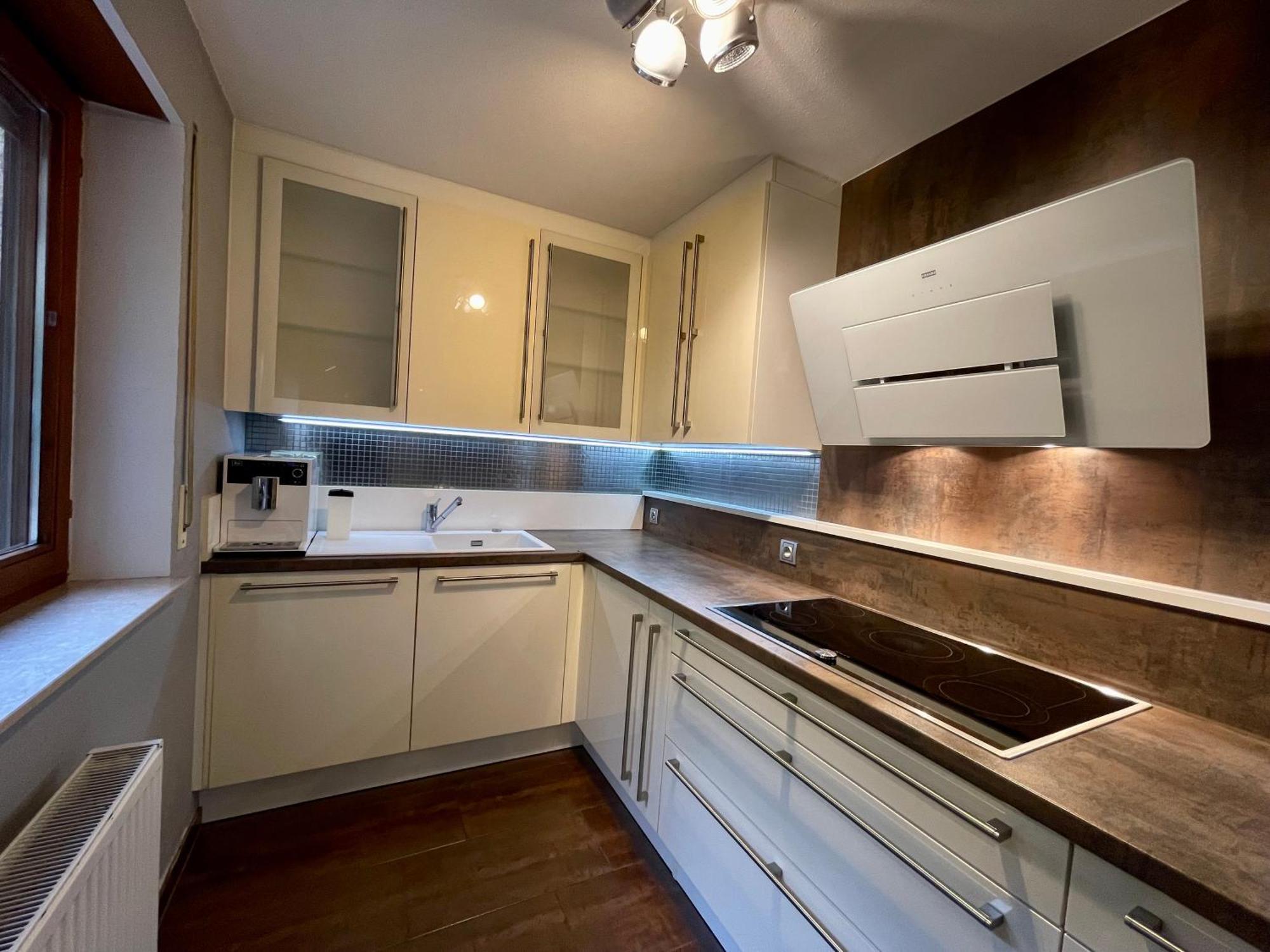 Wunderschoenes 2 Zimmer Apartment Zentrum Goldstadt Pforzheim Exteriör bild