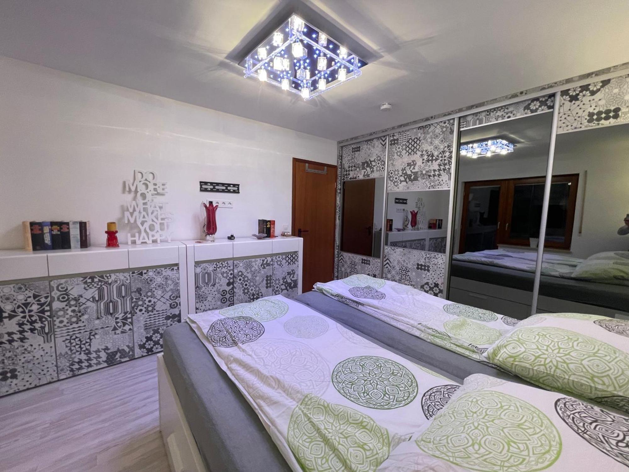 Wunderschoenes 2 Zimmer Apartment Zentrum Goldstadt Pforzheim Exteriör bild
