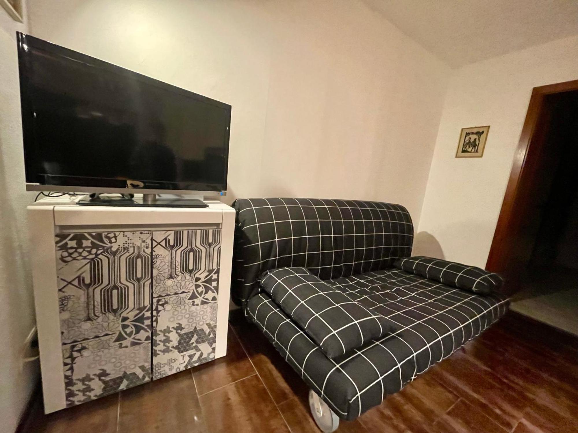 Wunderschoenes 2 Zimmer Apartment Zentrum Goldstadt Pforzheim Exteriör bild